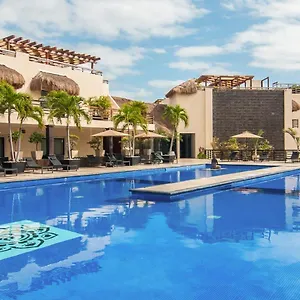 Apartamento Aldea Thai L Resort-style Pool & Gym, Playa del Carmen