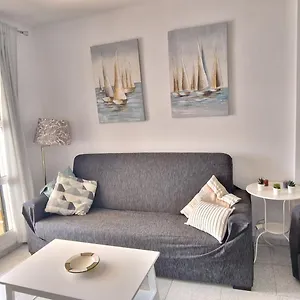  Apartamento Con Terraza En Primera Línea De Playa España